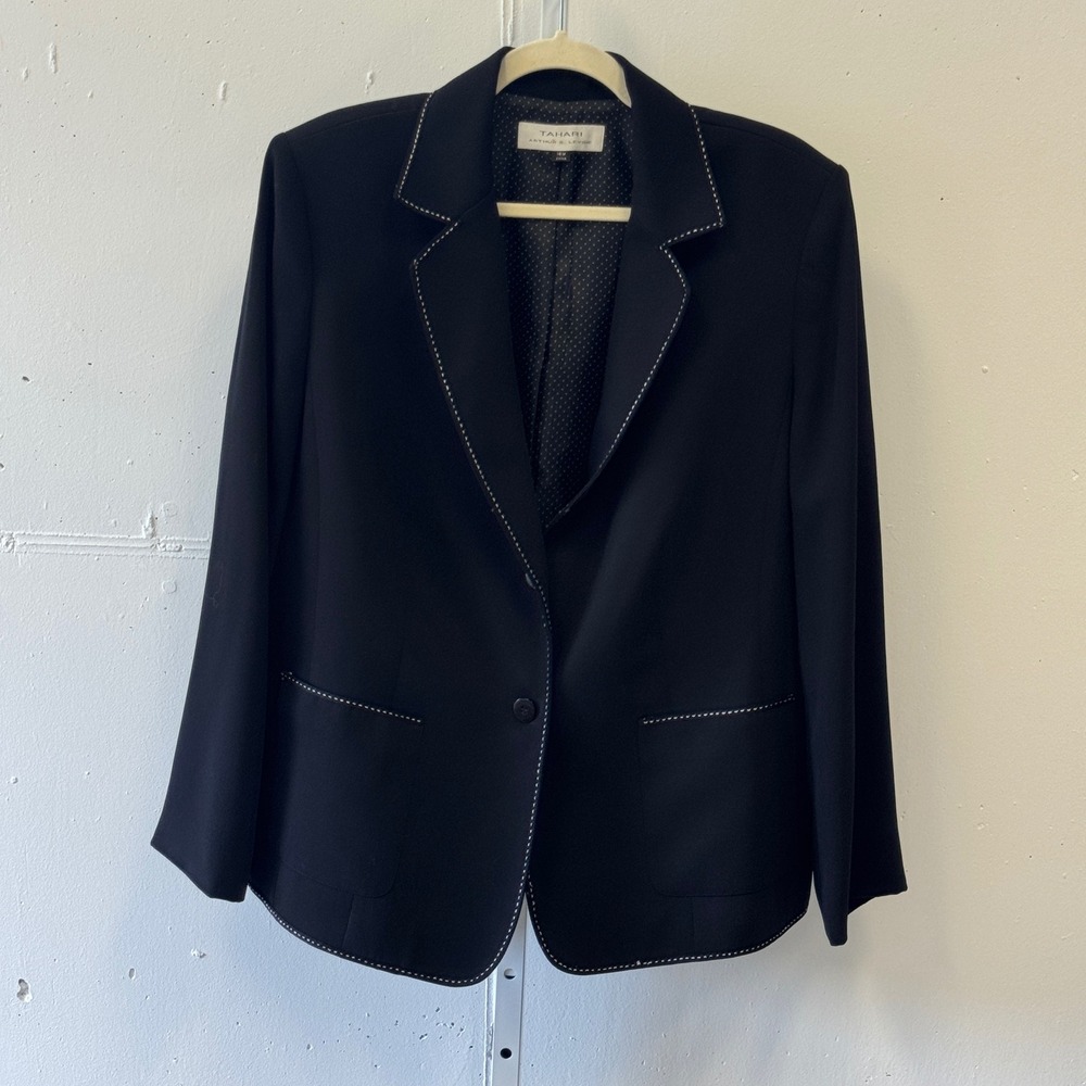 Tahari Arthur S. Levine Black Contrast Stitch Blazer Jacket 16W Professional